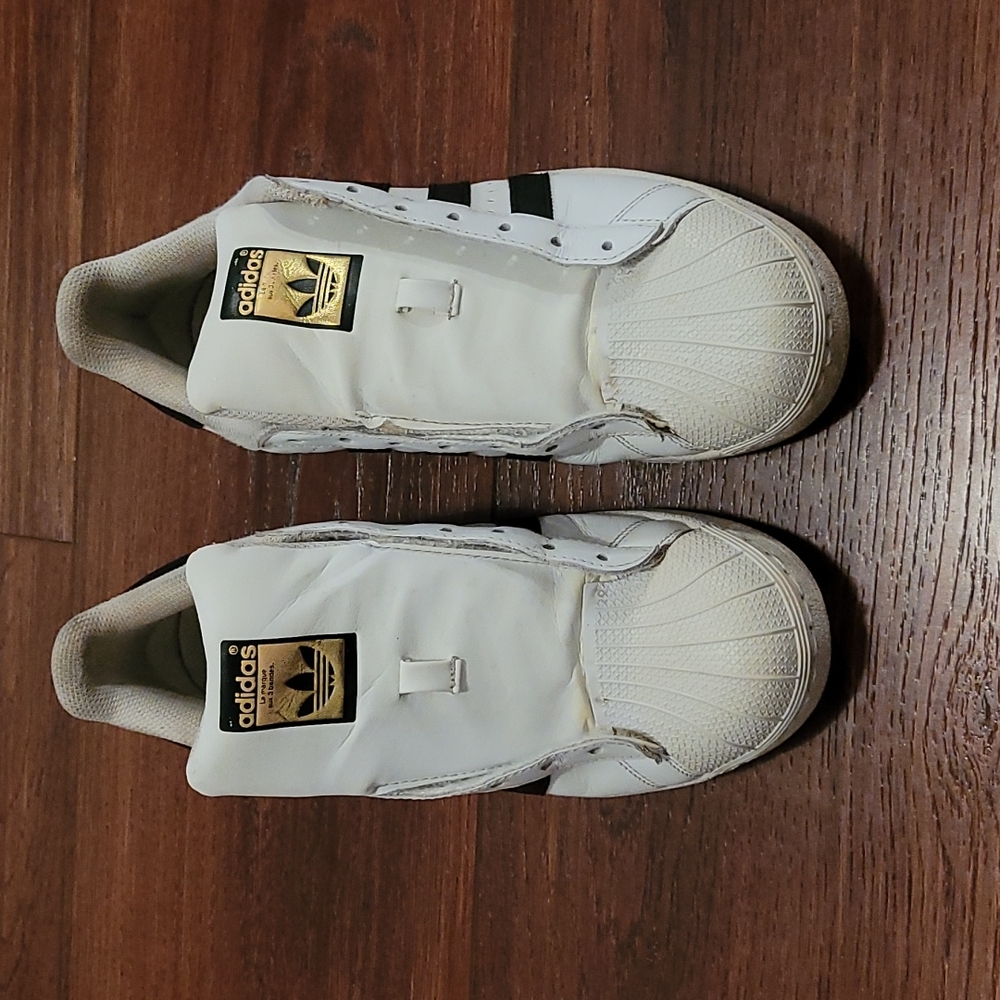 👟 👟 Sneakers